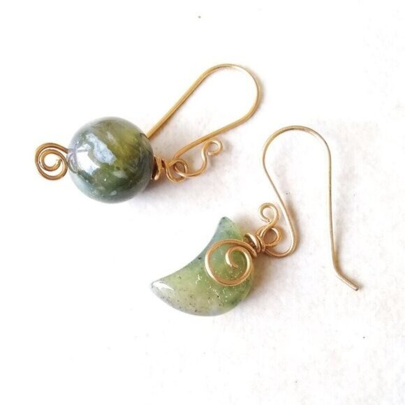 Asymmetrical India Agate Moon Earrings! Wire Wrapped! Feminine! Alluring & Sexy! - Picture 7 of 11